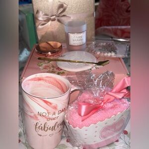 Pink Birthday Bath Soak Gift Set